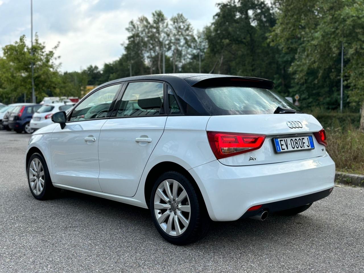 Audi A1 1.6 TDI *NEOPATENTATI*AUTOMATICA*