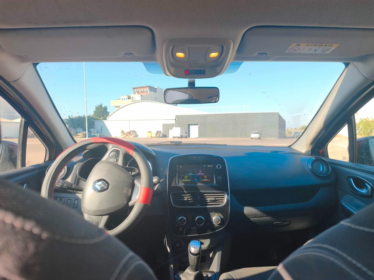 Renault Clio TCe 12V 75 CV 5 porte (12 mesi di garanzia)