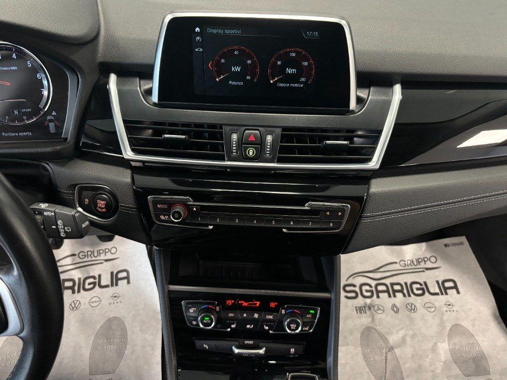 BMW 216 i Gran Tourer Advantage Full Optional