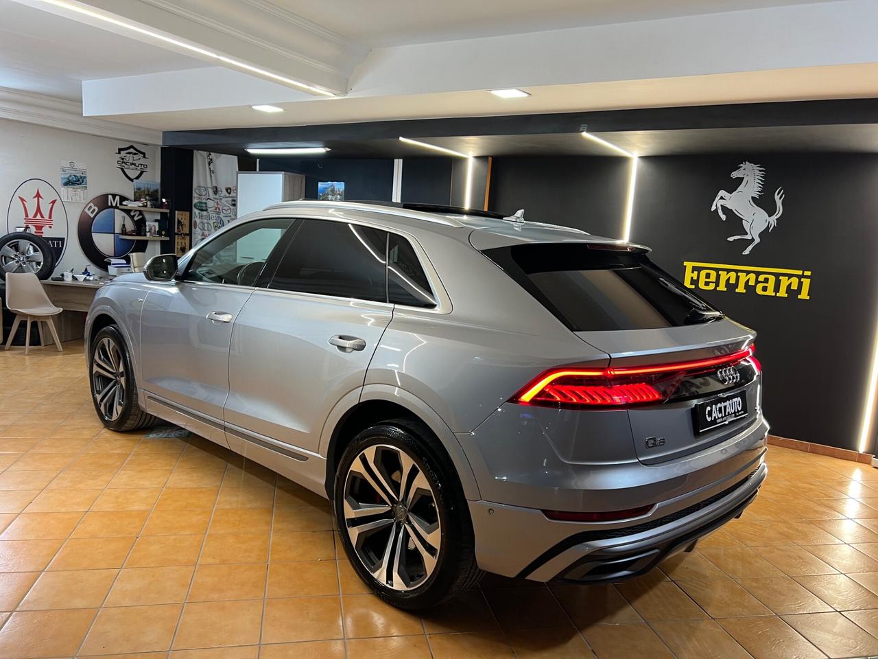 Audi Q8 50 TDI 286 CV quattro tiptronic Sport