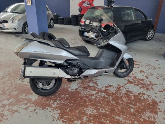 honda silver wing 400