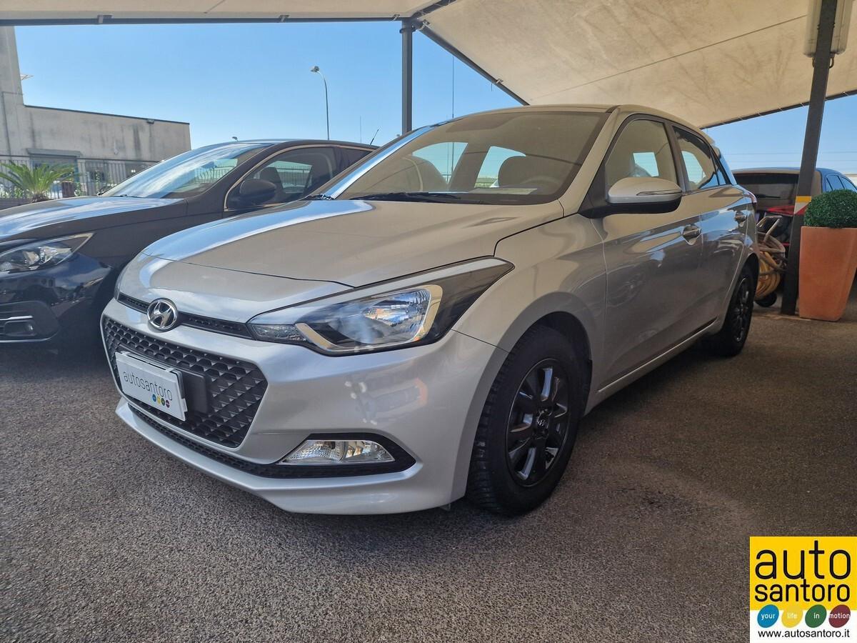 HYUNDAI I20 1.2 BLACKLINE