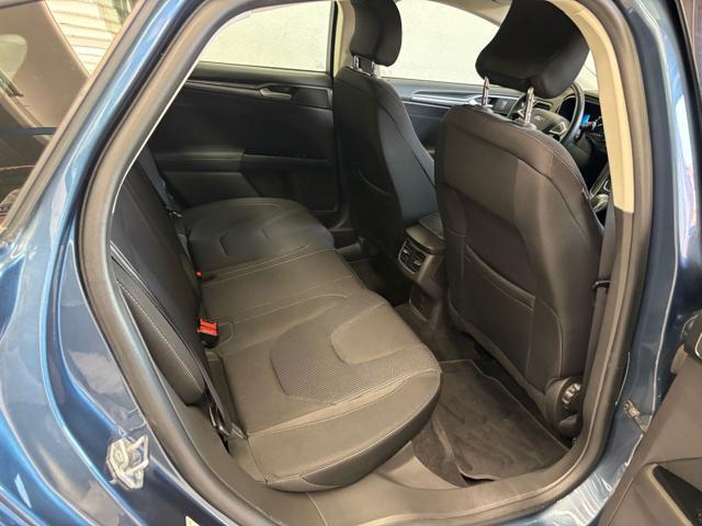 FORD Mondeo Full Hybrid 2.0 187 CV eCVT 4 porte Titanium Busin
