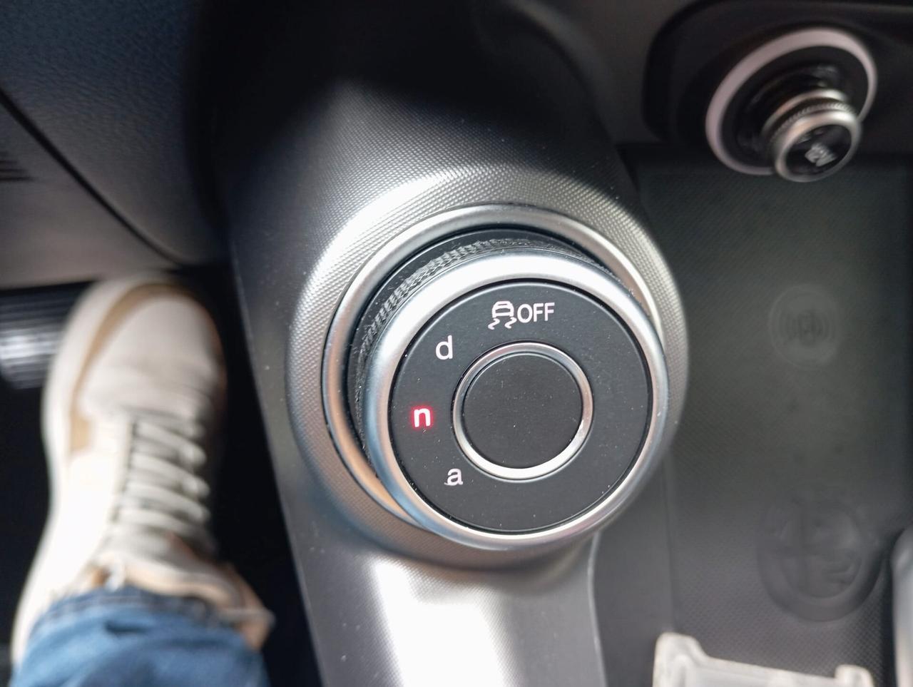 Alfa Romeo Tonale 1.5 160 CV MHEV TCT7 Tributo Italiano