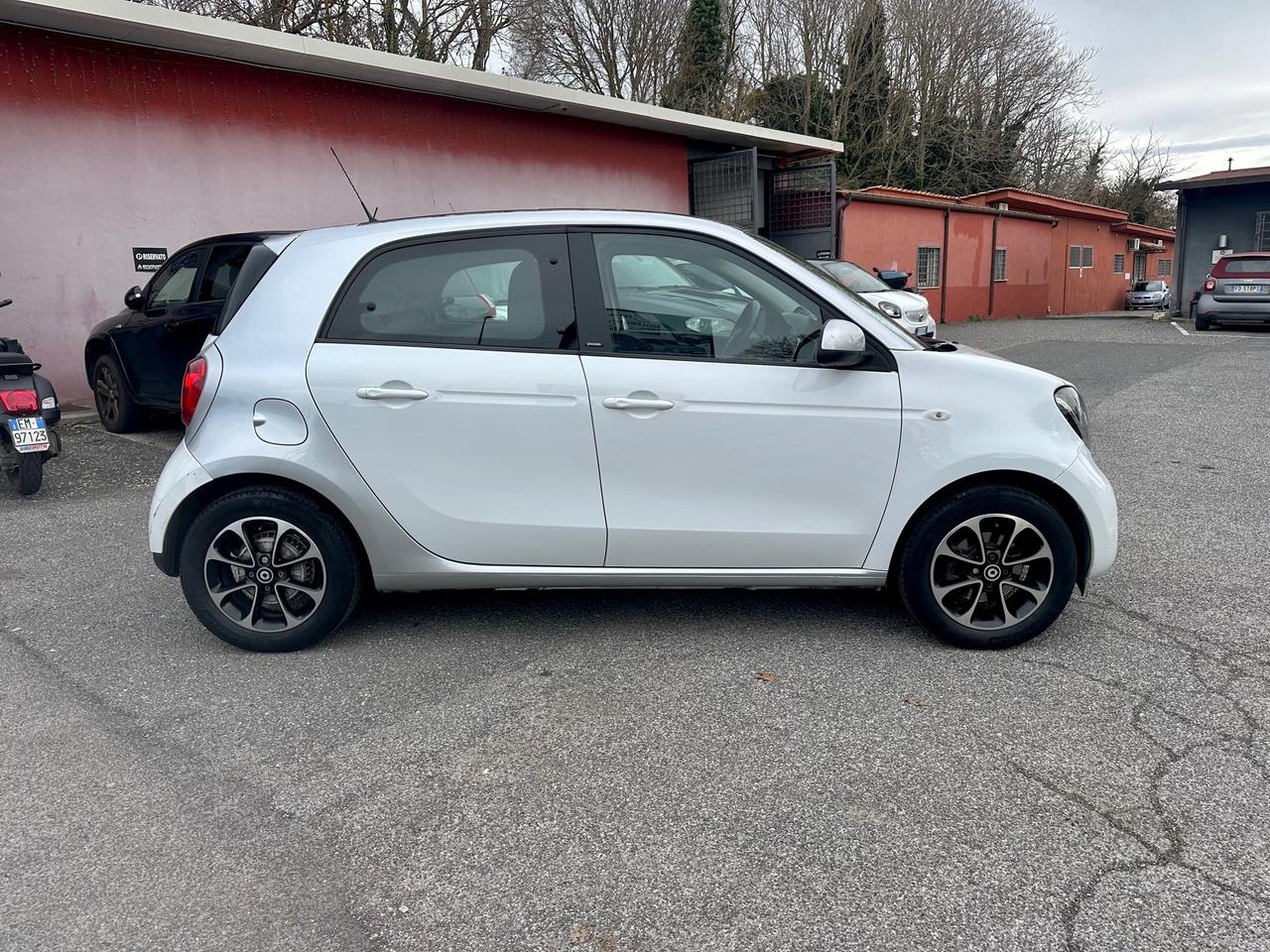 Smart ForFour 70 1.0 twinamic Passion UNIPRO NESSUN OBBLIGO FINANZIARIO