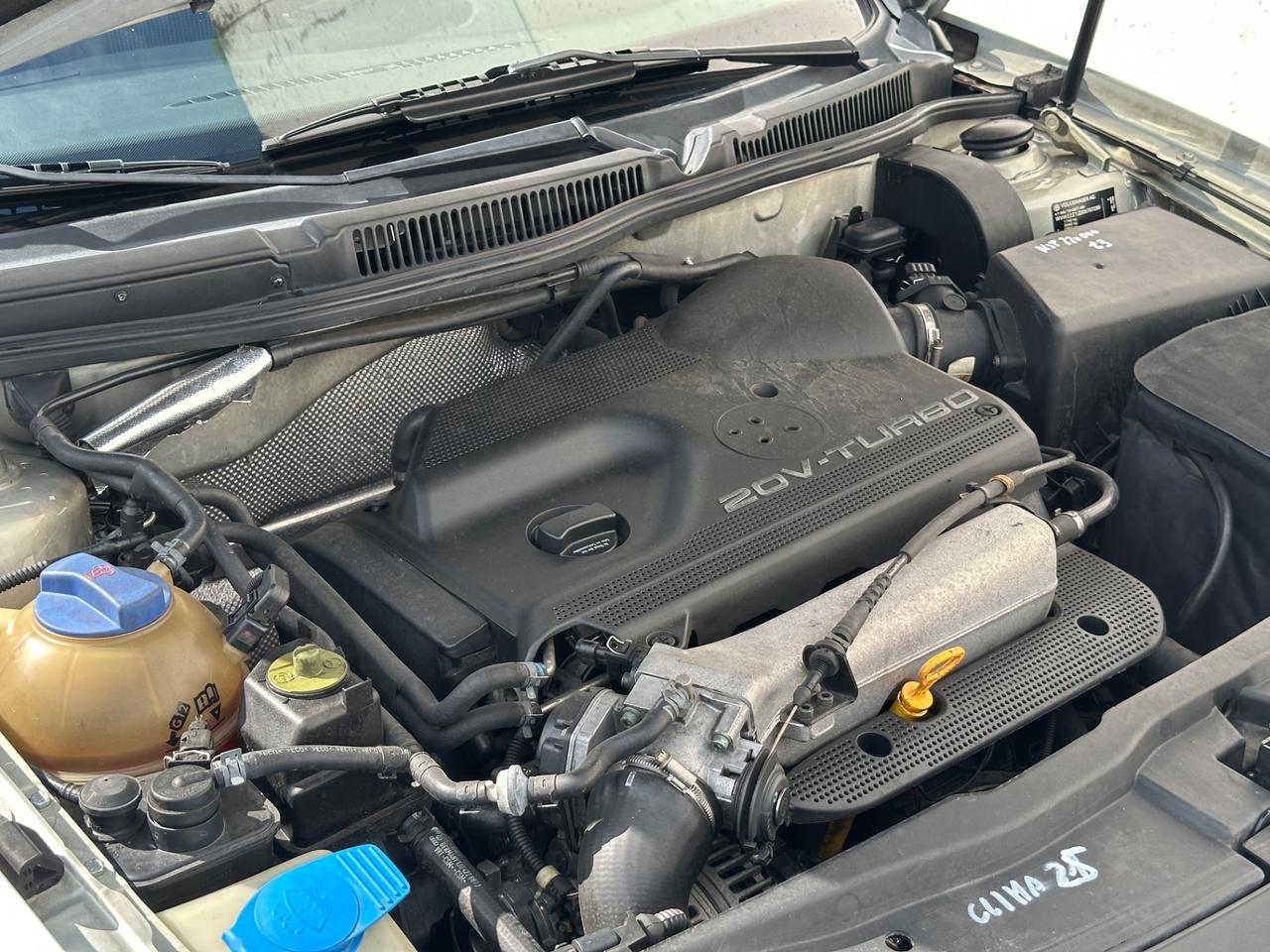 Volkswagen Golf GTI 1.8 turbo 20V cat 3p.