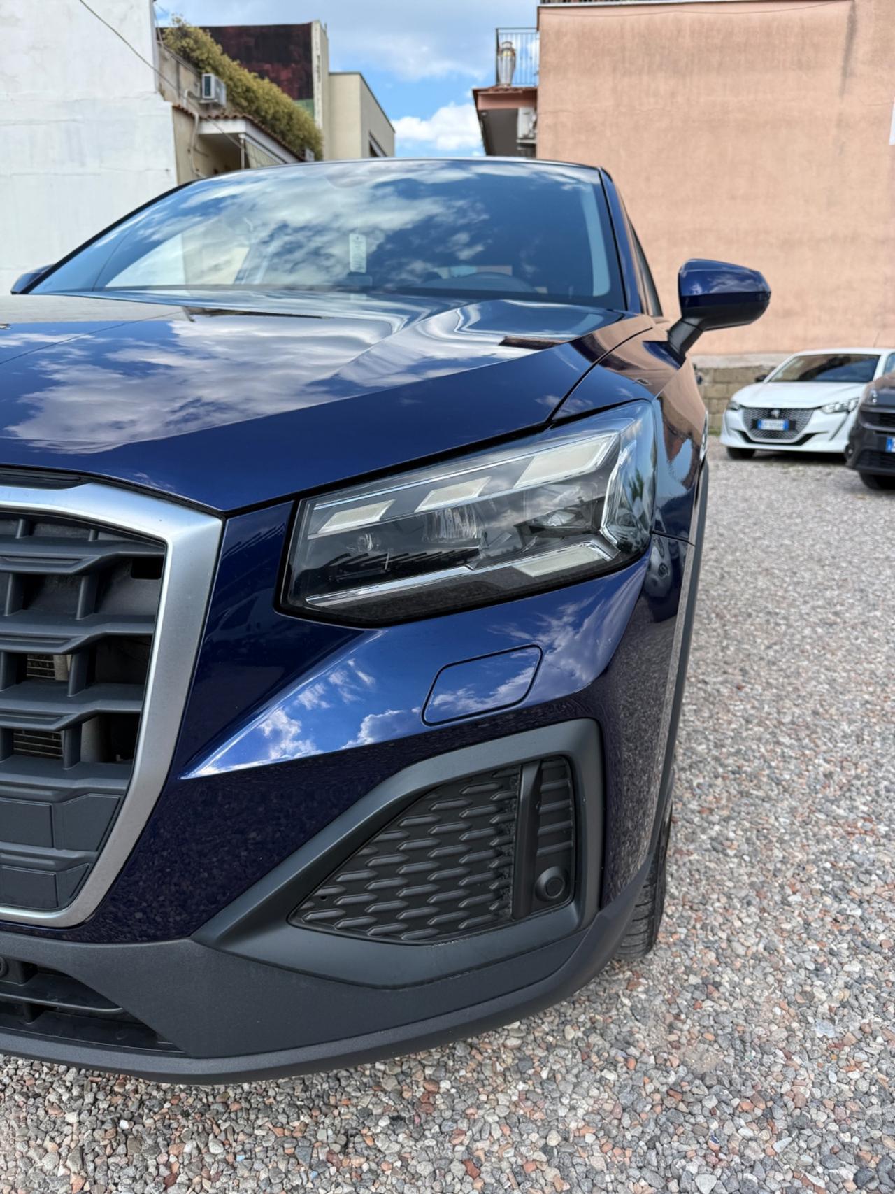 Audi Q2 35 TDI S tronic Business