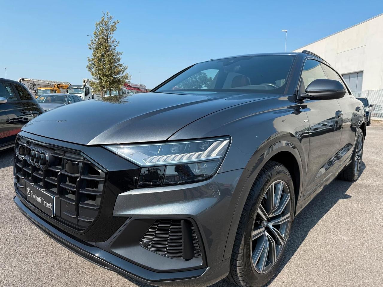 Audi Q8 50 TDI 286 CV quattro tiptronic Sport