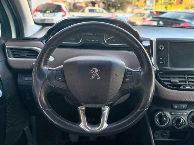 PEUGEOT 2008 PureTech 82 Allure