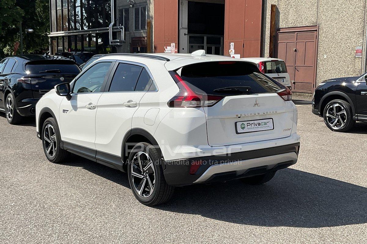MITSUBISHI Eclipse Cross 2.4 MIVEC 4WD PHEV Instyle SDA Pack 0
