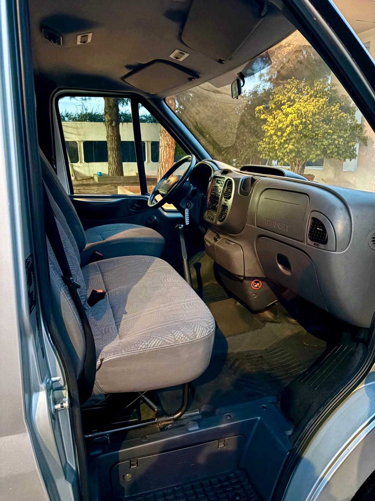 Ford Transit Tourneo 300 2.0 TDE 9 POSTI