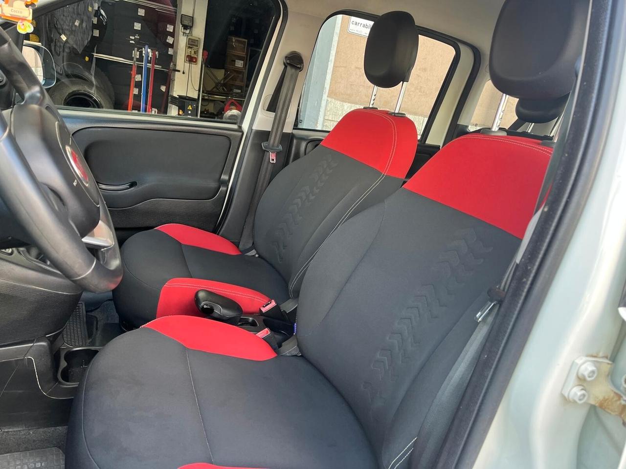 Fiat Panda Panda 1.3 mjt 16v Easy s - SOLI 81.070 KM