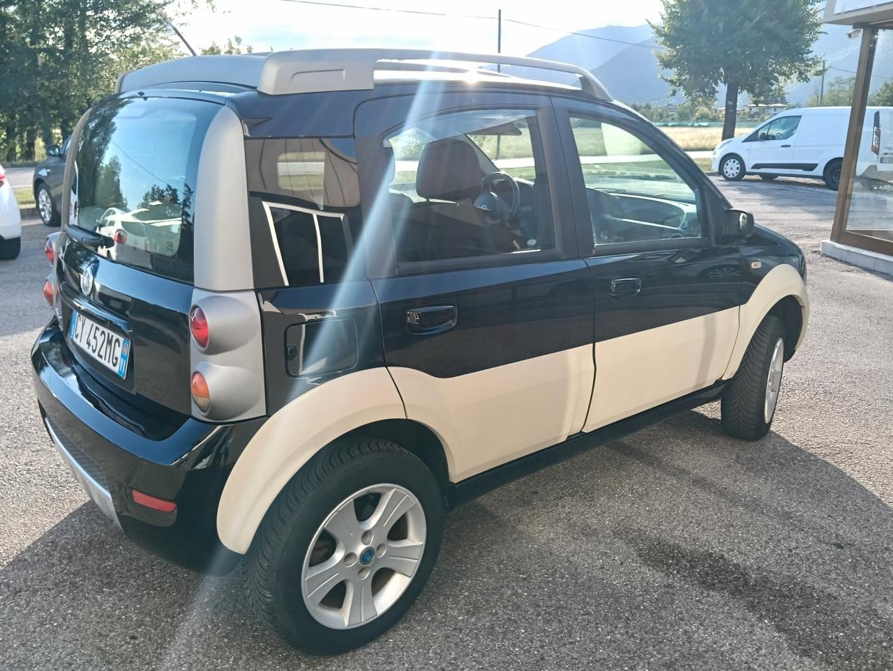 Fiat Panda 1.3 MJT 16V 4x4 Cross