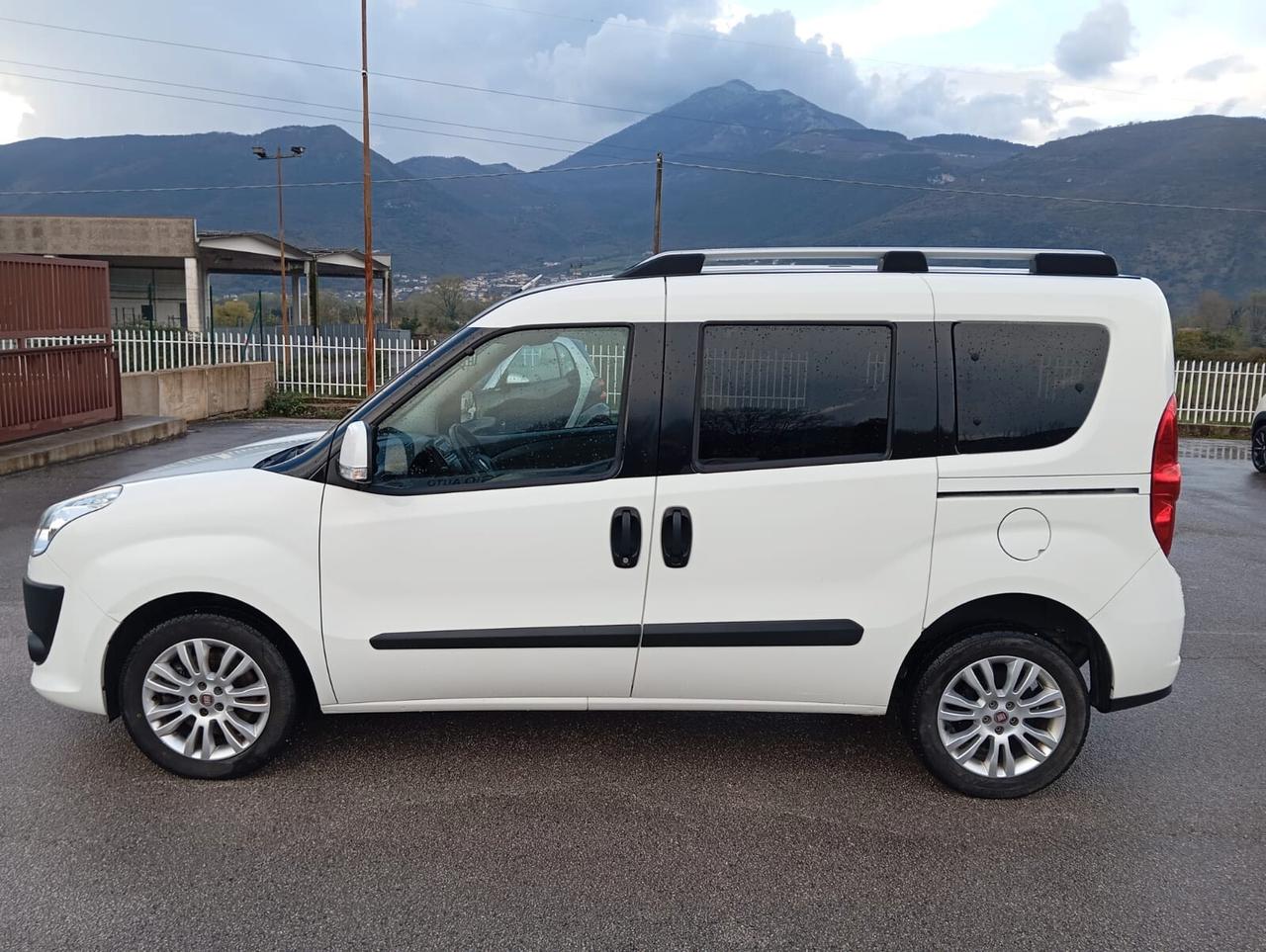 Doblò 1.6 MJT 16V Emotion 7 POSTI "INTROVABILE"