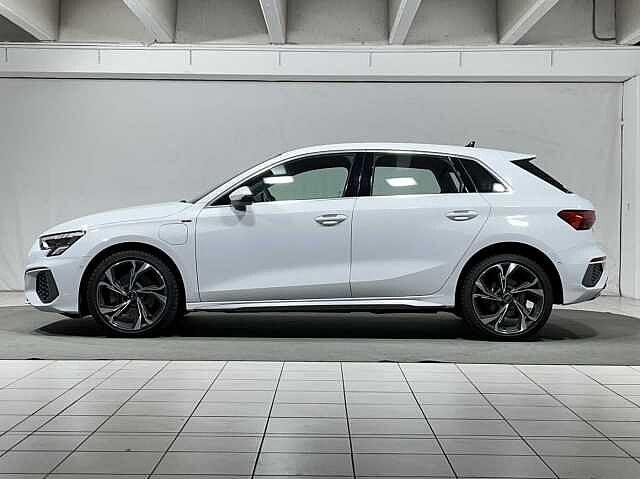 Audi A3 SPB 40 TFSI e S tronic S line edition