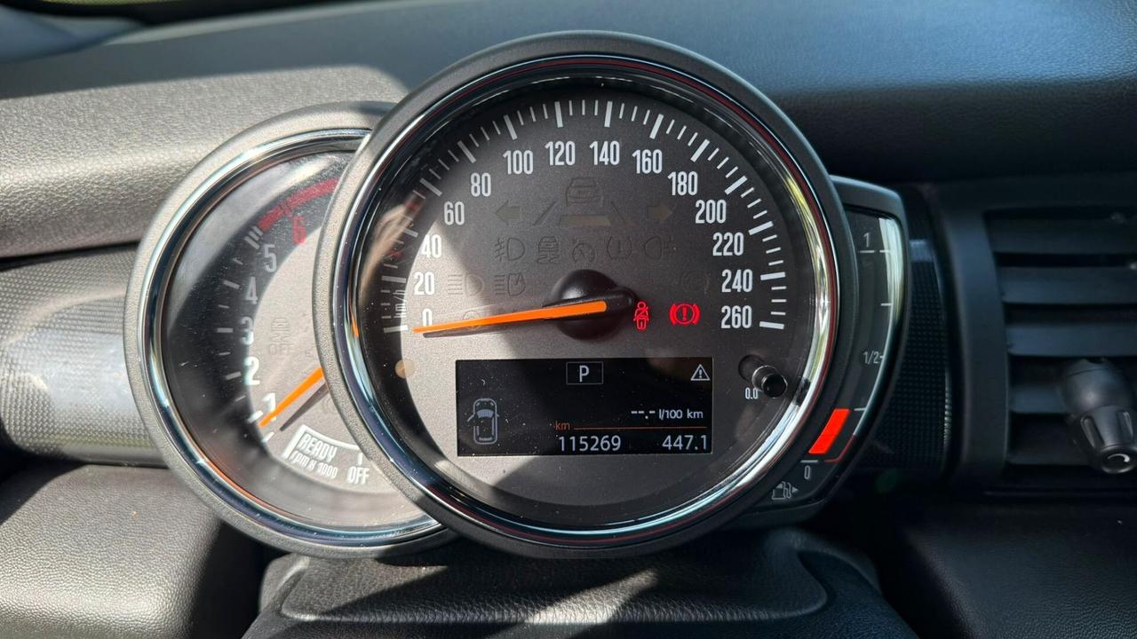 Mini 2.0 Cooper SD aut. 3P 2018 PERFETTA leggi testo