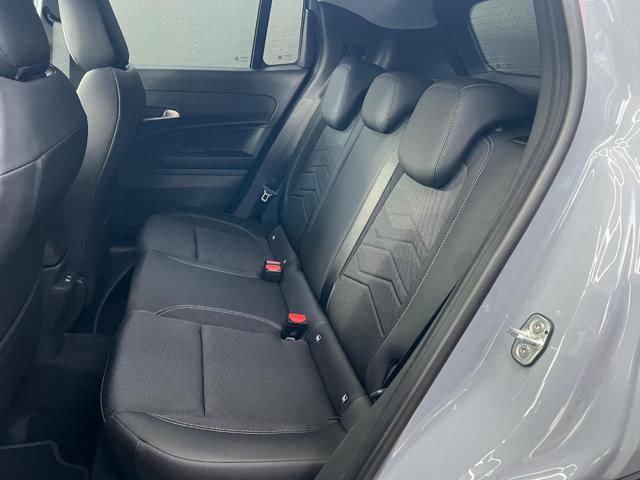 JEEP Avenger 1.2 HYBRID 110 CV Summit + WINTER PACK
