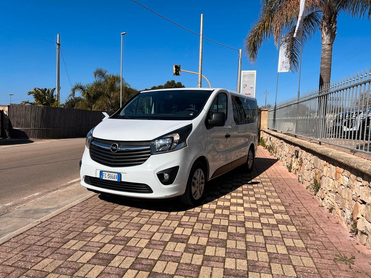 Opel Vivaro 29 1.6 BiTurbo 145CV S&S PL-TN Combi N1