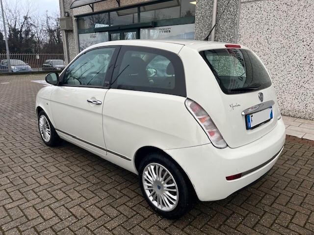 Lancia Ypsilon 1.2 69 CV Diva