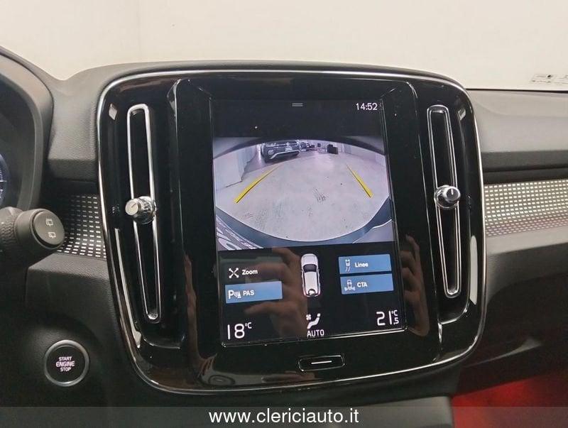 Volvo XC40 T5 Recharge Plug-in Hybrid R-design