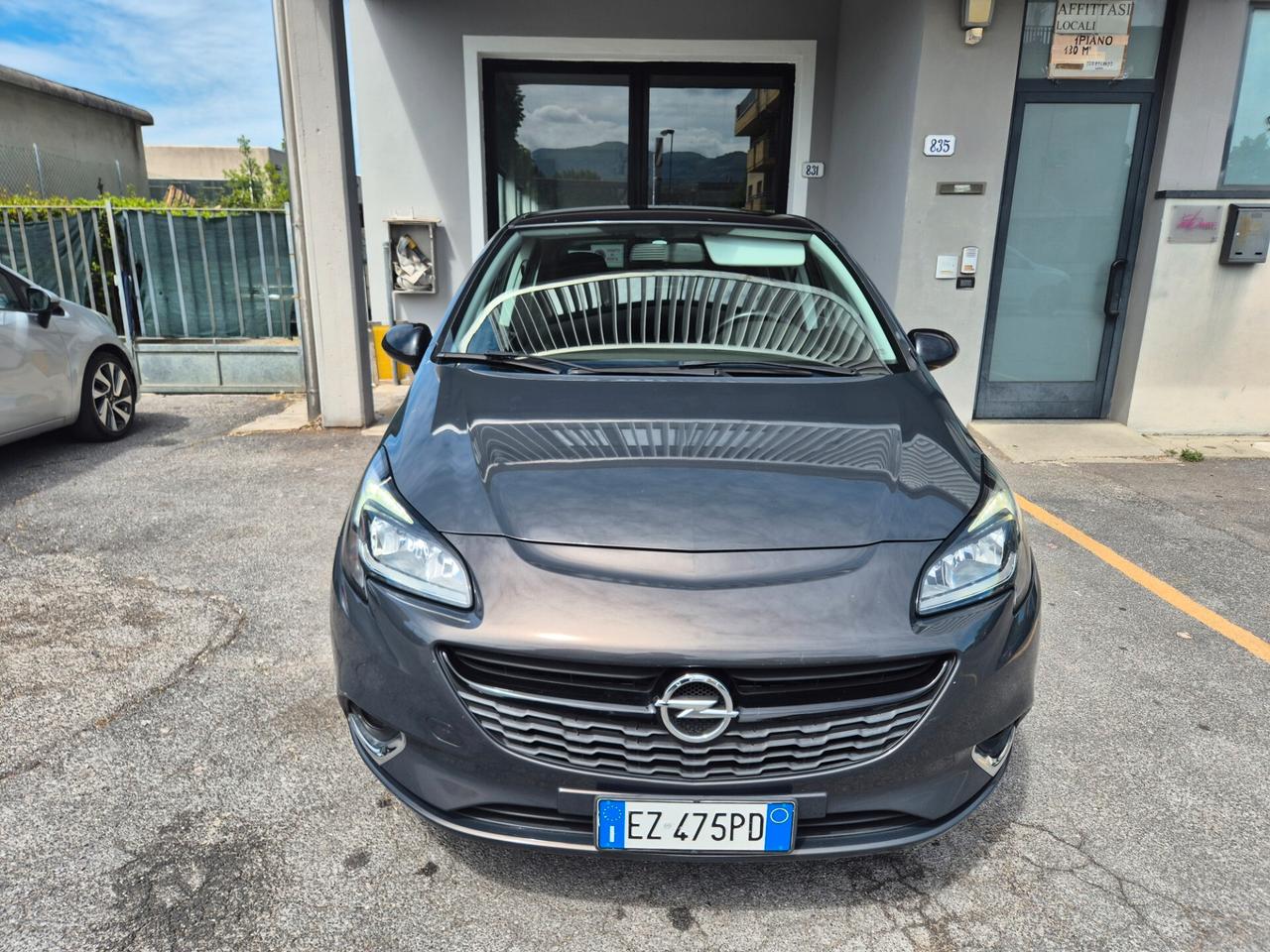 Opel Corsa 1.4 90CV GPL Tech 5 porte b-Color KM CERTIFICATI
