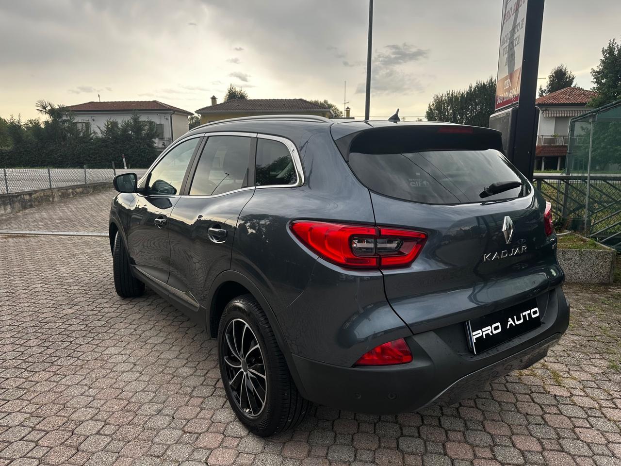 Renault Kadjar dCi 8V 110CV EDC Energy Intens