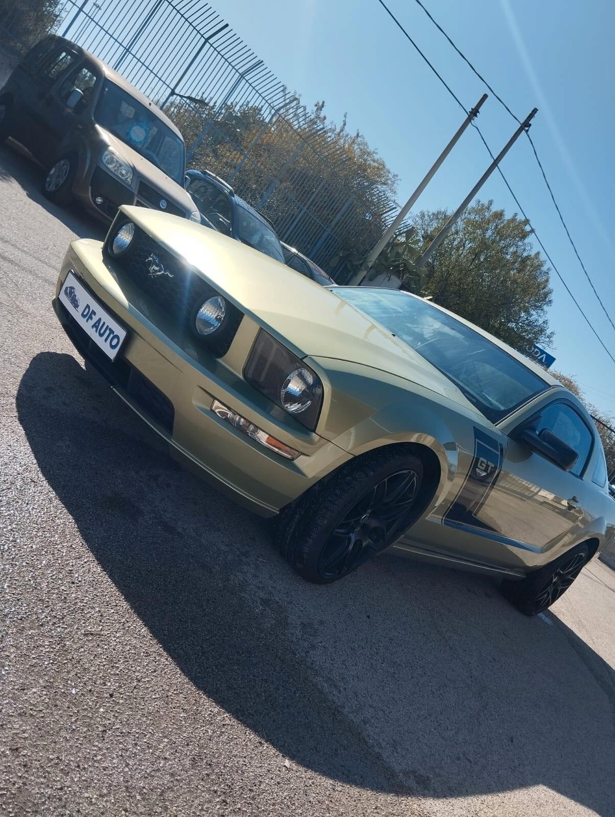 Ford Mustang '15-'24 - 2011