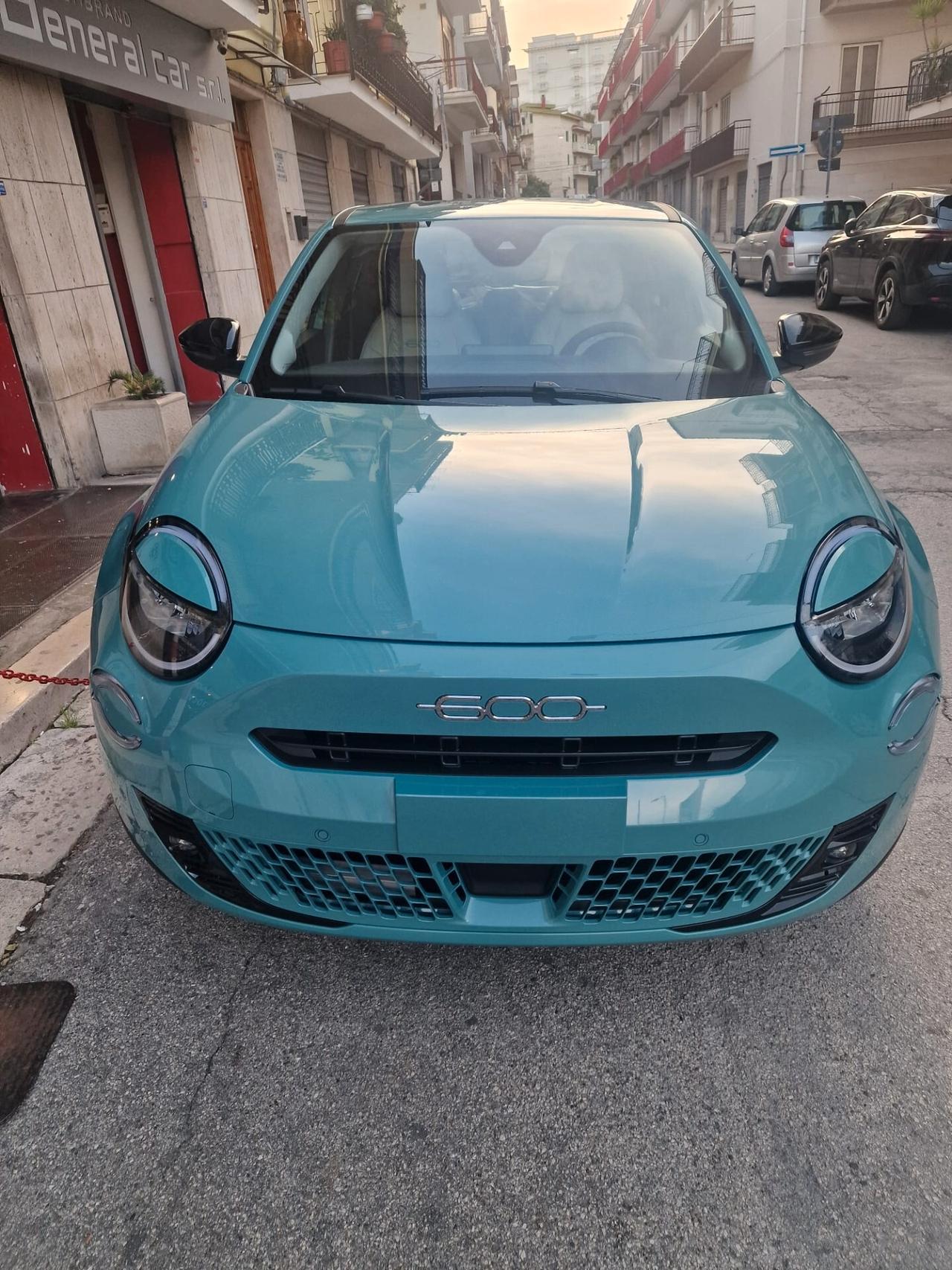 Fiat 600 Hybrid 110 CV DCT MHEV