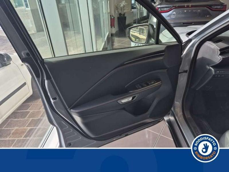 Lexus LBX Hybrid Elegant Black Pack 2WD MY26
