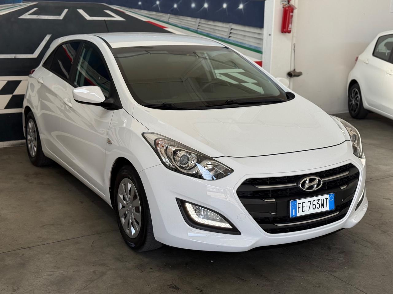 Hyundai i30 1.4 5p. Go! Ok neopatentati