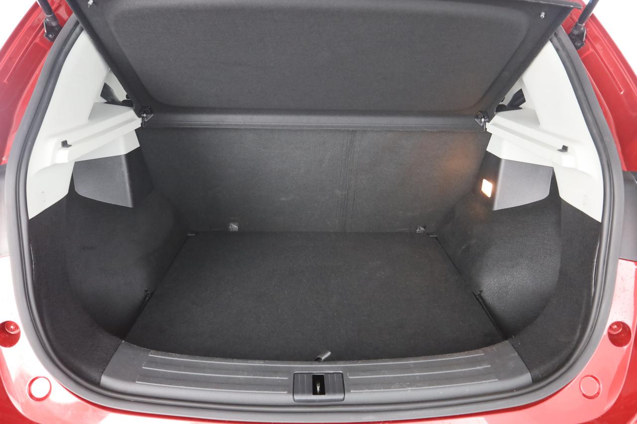 MG ZS (2021-->) ZS 1.0T-GDI aut. Luxury