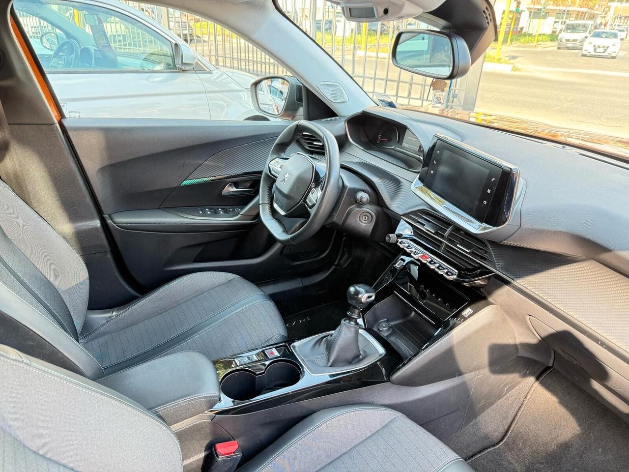 Peugeot 2008 BlueHDi 110 S&S Allure Pack