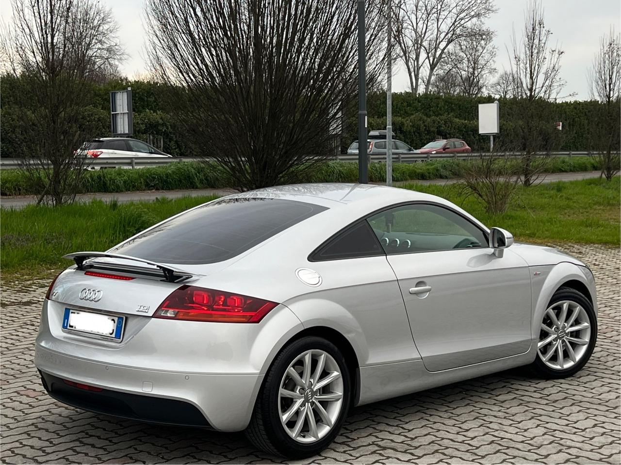 Audi TT Coupé 2.0 TDI quattro Advanced