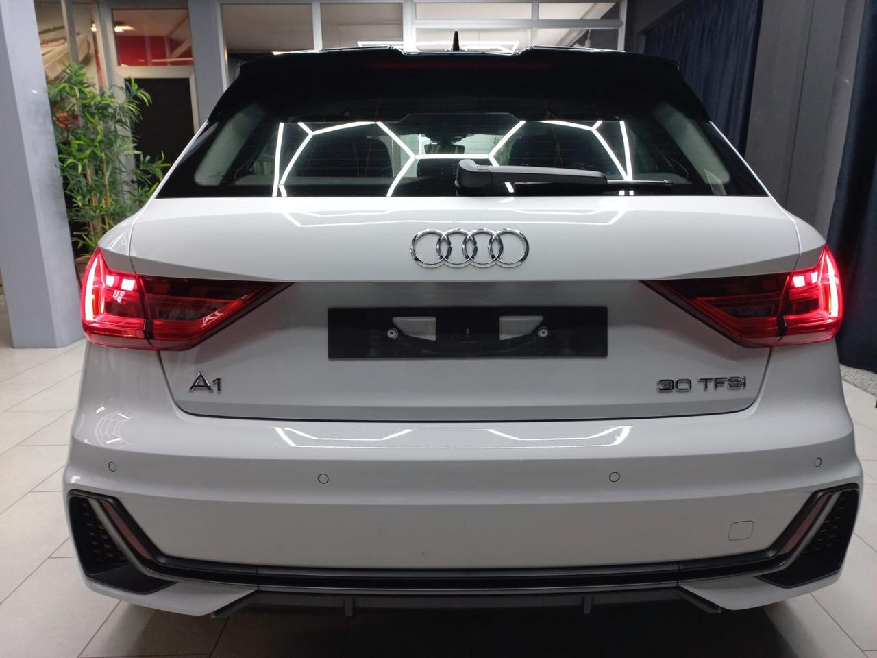Audi A1 SPB 30 TFSI S tronic line edition