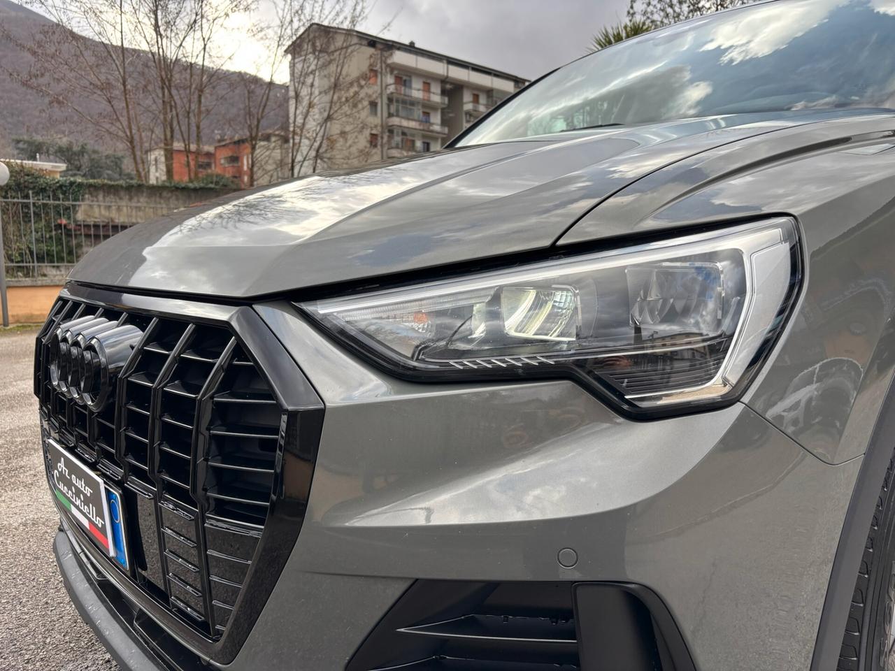 Audi Q3 35 TDI 150CV S tronic IDENTITY BLACK - S-LINE FULL - MY 22