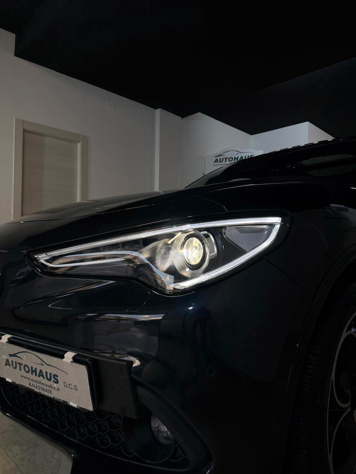 Alfa Romeo Stelvio 2.2 Diesel 210CV Q4 VELOCE-TETTO PANO.