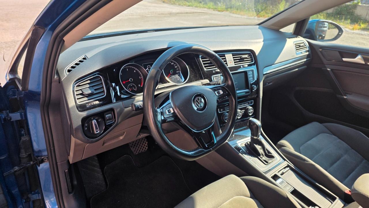 Volkswagen Golf 1.6 TDI DSG 5p. Highline BlueMotion Technology
