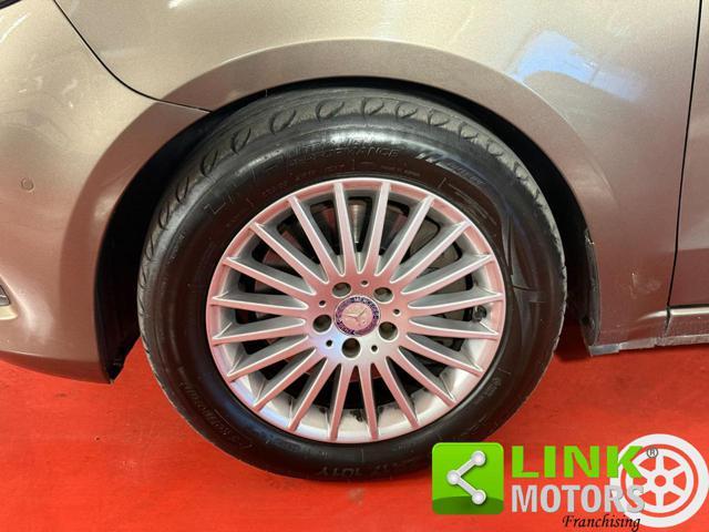 MERCEDES-BENZ V 250 d Automatic 4Matic Executive Long 8 POSTI