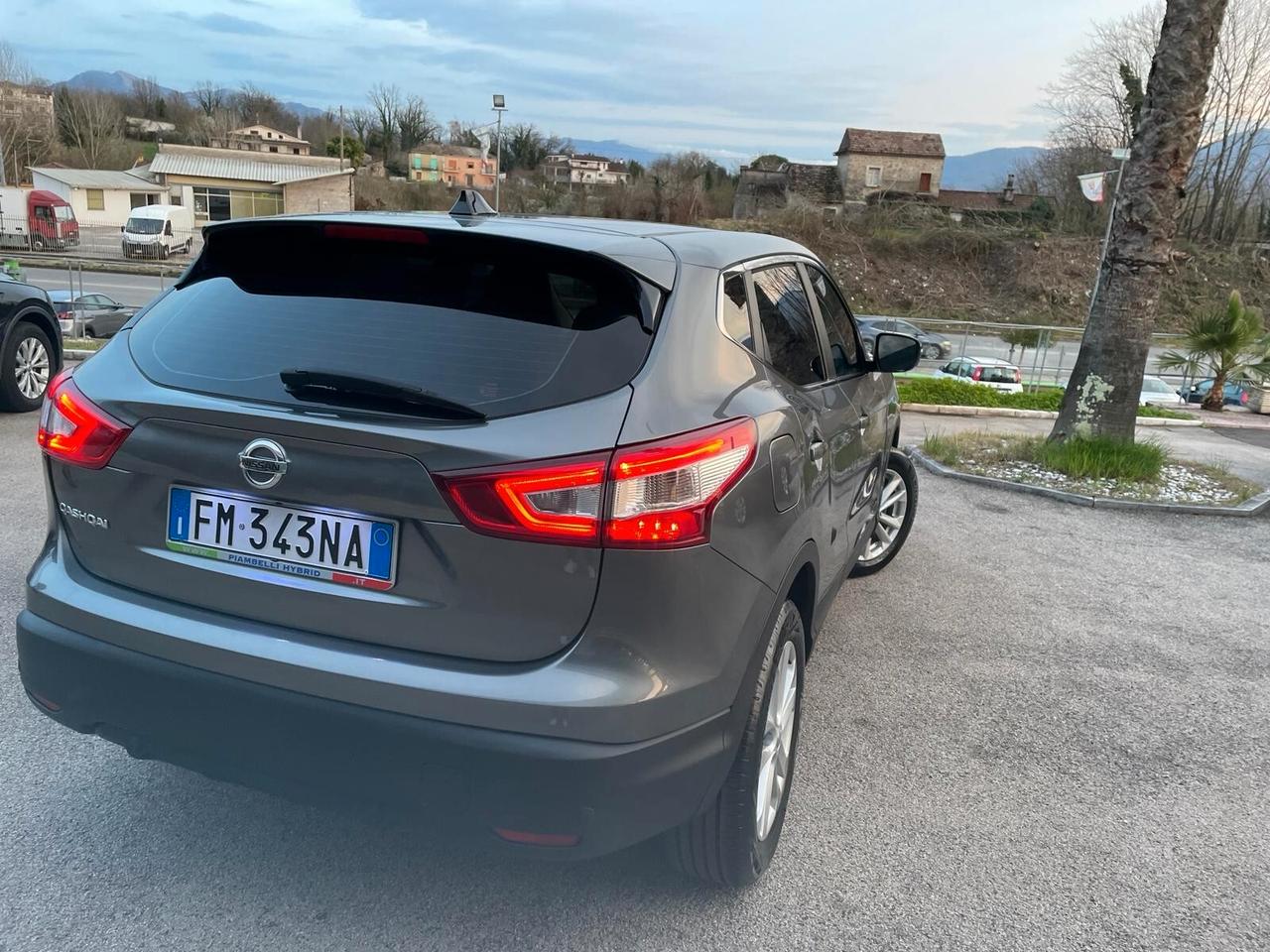 Nissan Qashqai 1.5 dCi Visia