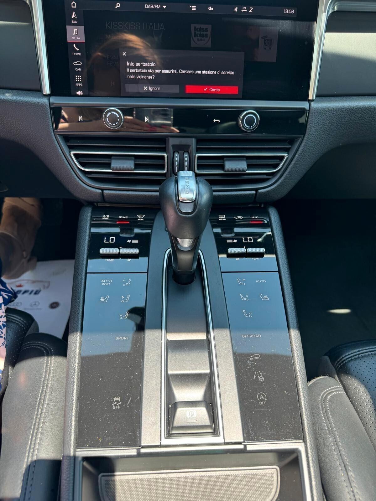 Porsche Macan 2.0 RESTAYLING UNICO PROPRIETARIO IVA ESPOSTA