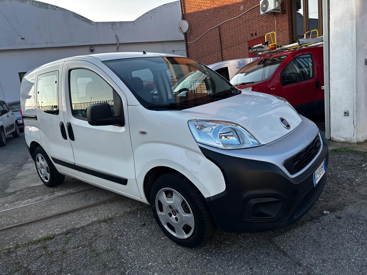Fiat Fiorino 1.3 MJT 95CV Combinato SX M1