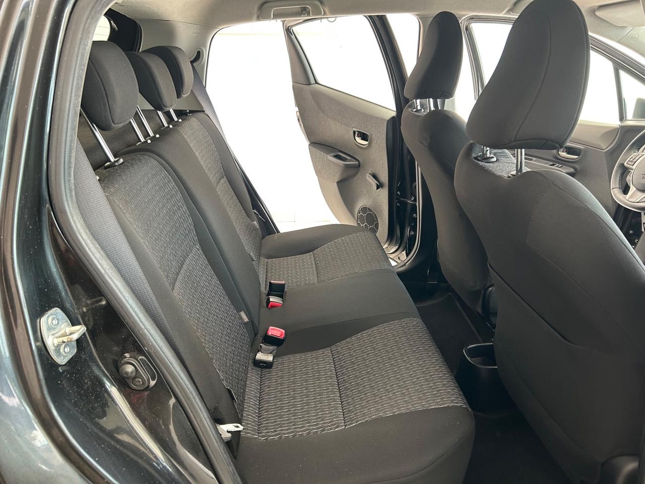 Toyota Yaris 1.0 benzina 51 kw 2014