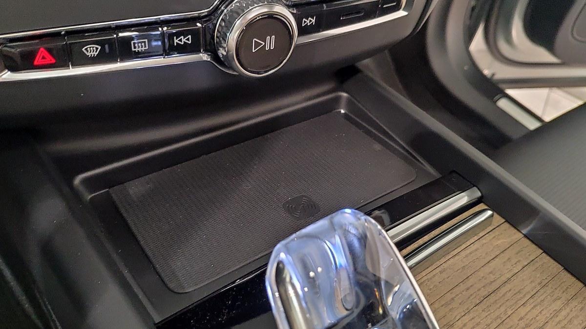 VOLVO Xc60 T6 Plug-In Hybrid Awd Automatico Ultra Dark