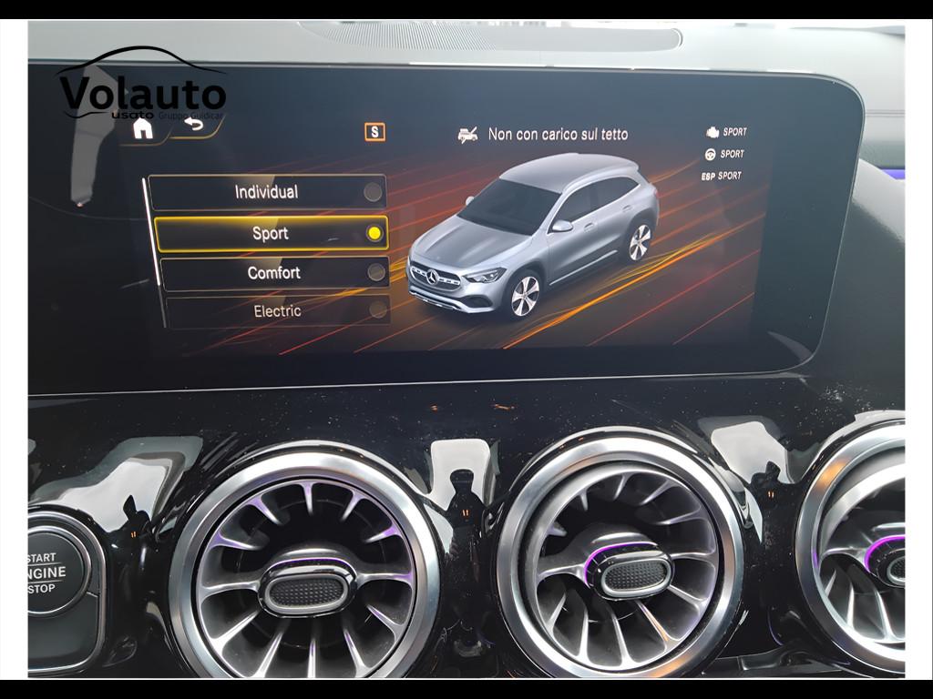 Mercedes-Benz GLA-H247 2020 - GLA 250 e phev (eq-power) Premium auto