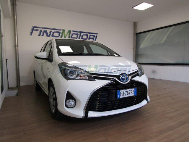 TOYOTA Yaris 1.5 Hybrid 5 porte NEOPATENTATI