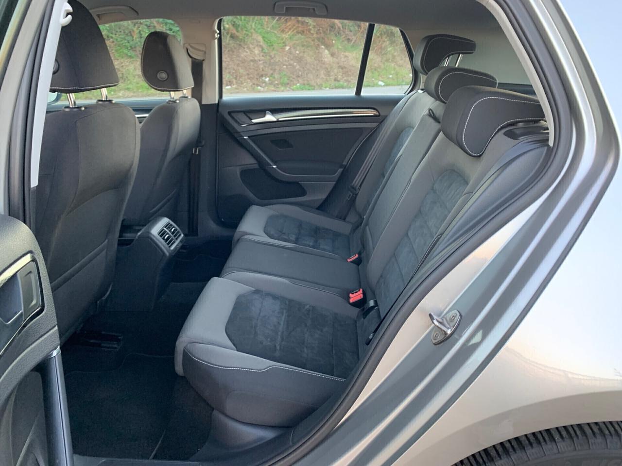 Volkswagen Golf 1.6 TDI 105 cv 5p. Highline BlueMotion Technology