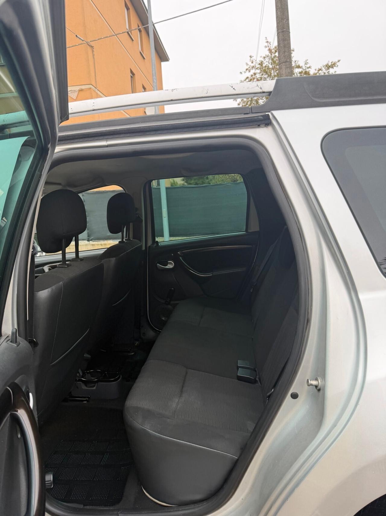 Dacia Duster 1.5 dci - 12 MESI DI GARANZIA -