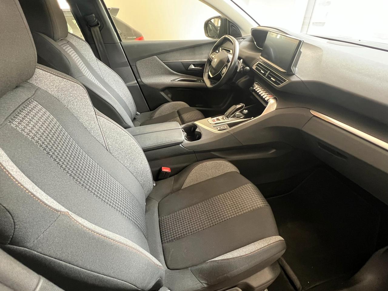 Peugeot 3008 BlueHDi 130 S&S EAT8 Allure Pack