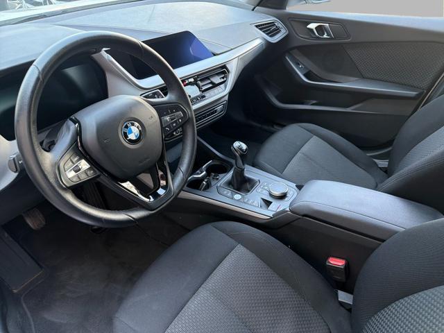 BMW 116 d 5p. Business Advantage