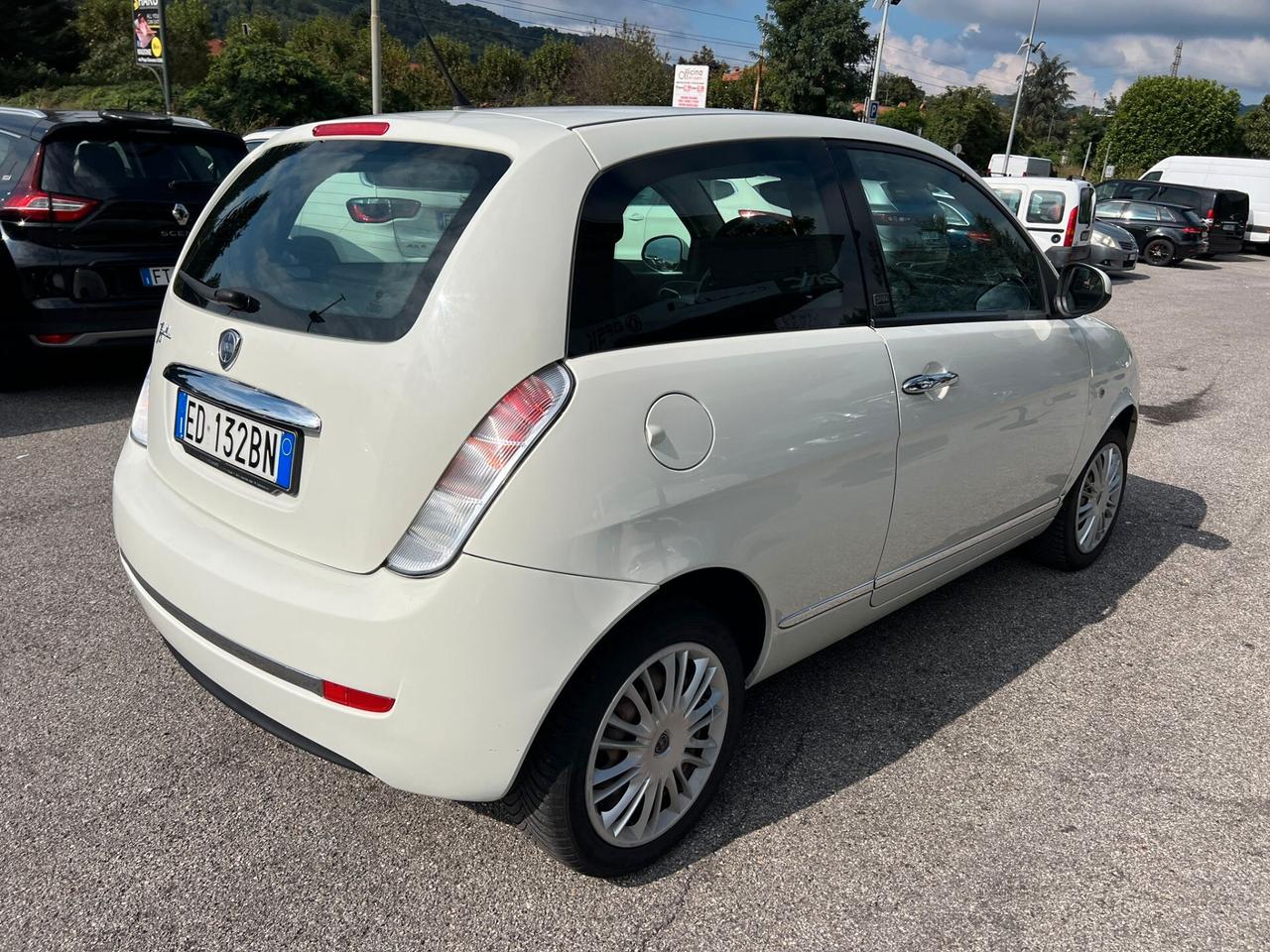 Lancia Ypsilon 2011 1.2 8v Diva 69cv*OK NEOPATENTATI*UNIPRO